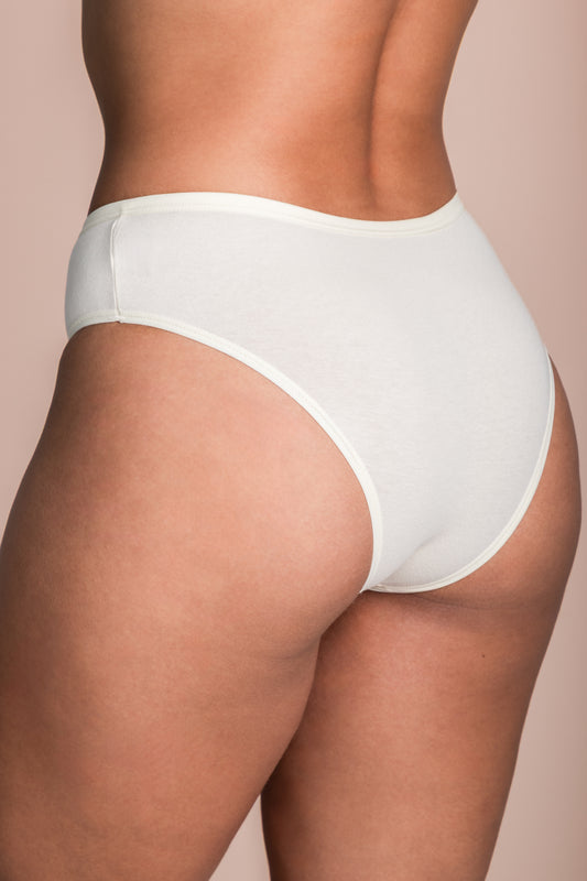 Calcinha Básica 02